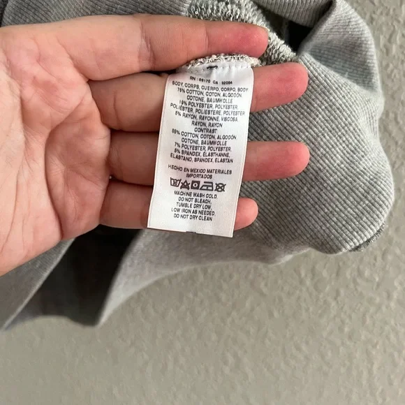 Anthropologie TLA Lace Front Short Sleeves Sweatshirt - Picture 5 of 5